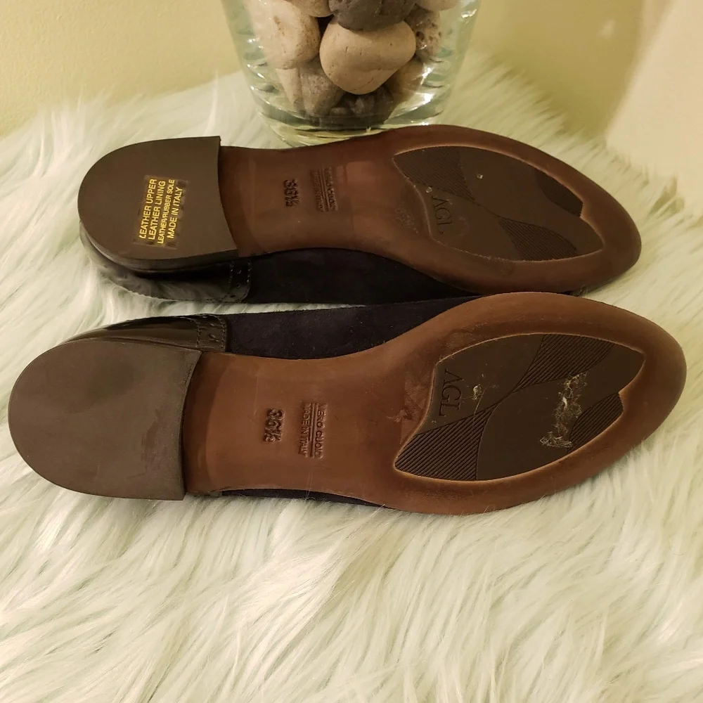 AGL Navy Suede Flats with Black Leather Detail - Picture 6 of 6
